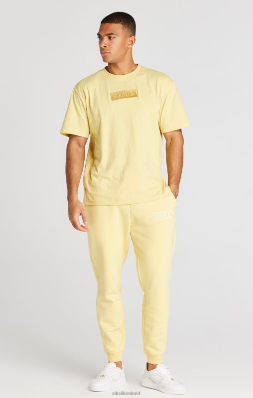 SikSilk Men Yellow Relaxed Fit Cuffed Jogger XTFJ540 Apparel