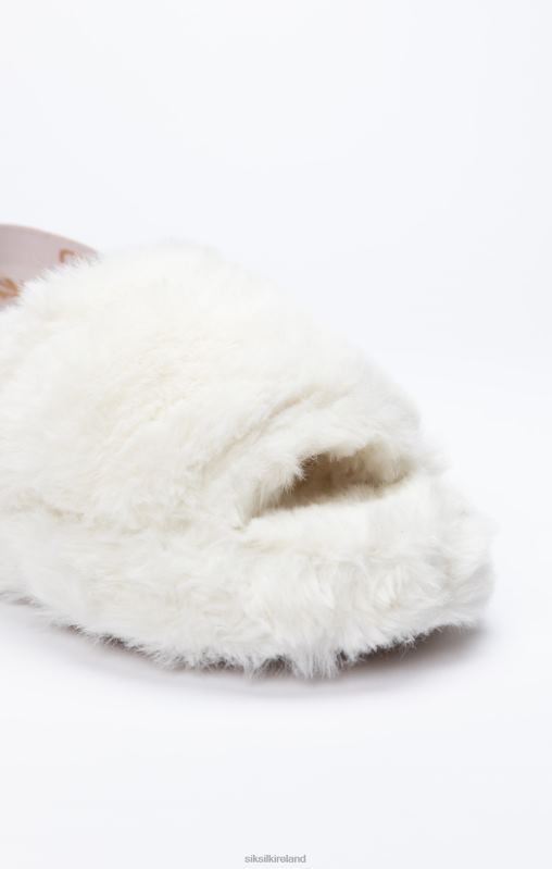 SikSilk Women White Fluffy Slide Slipper XTFJ271 Footwear